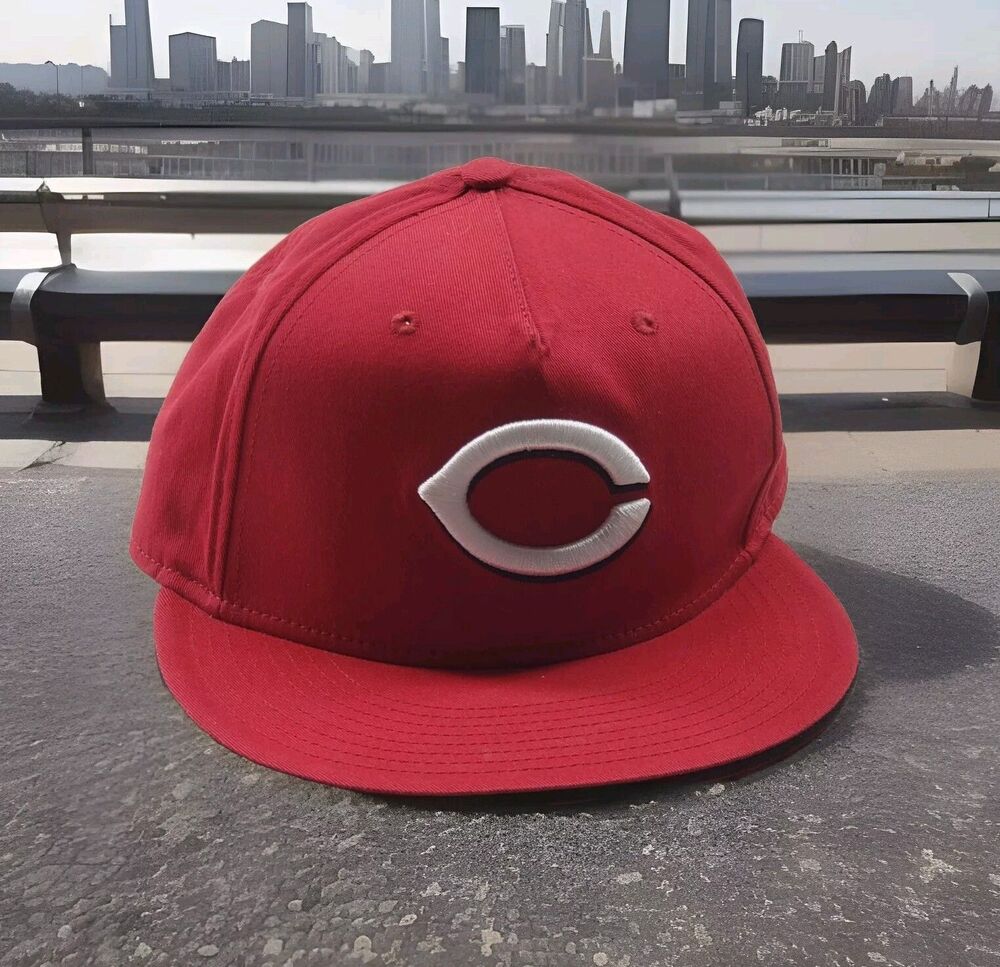 Nike Cincinnati Reds Snapback Hat Red Size 1 Youth Kids MLB Genuine Merchandise